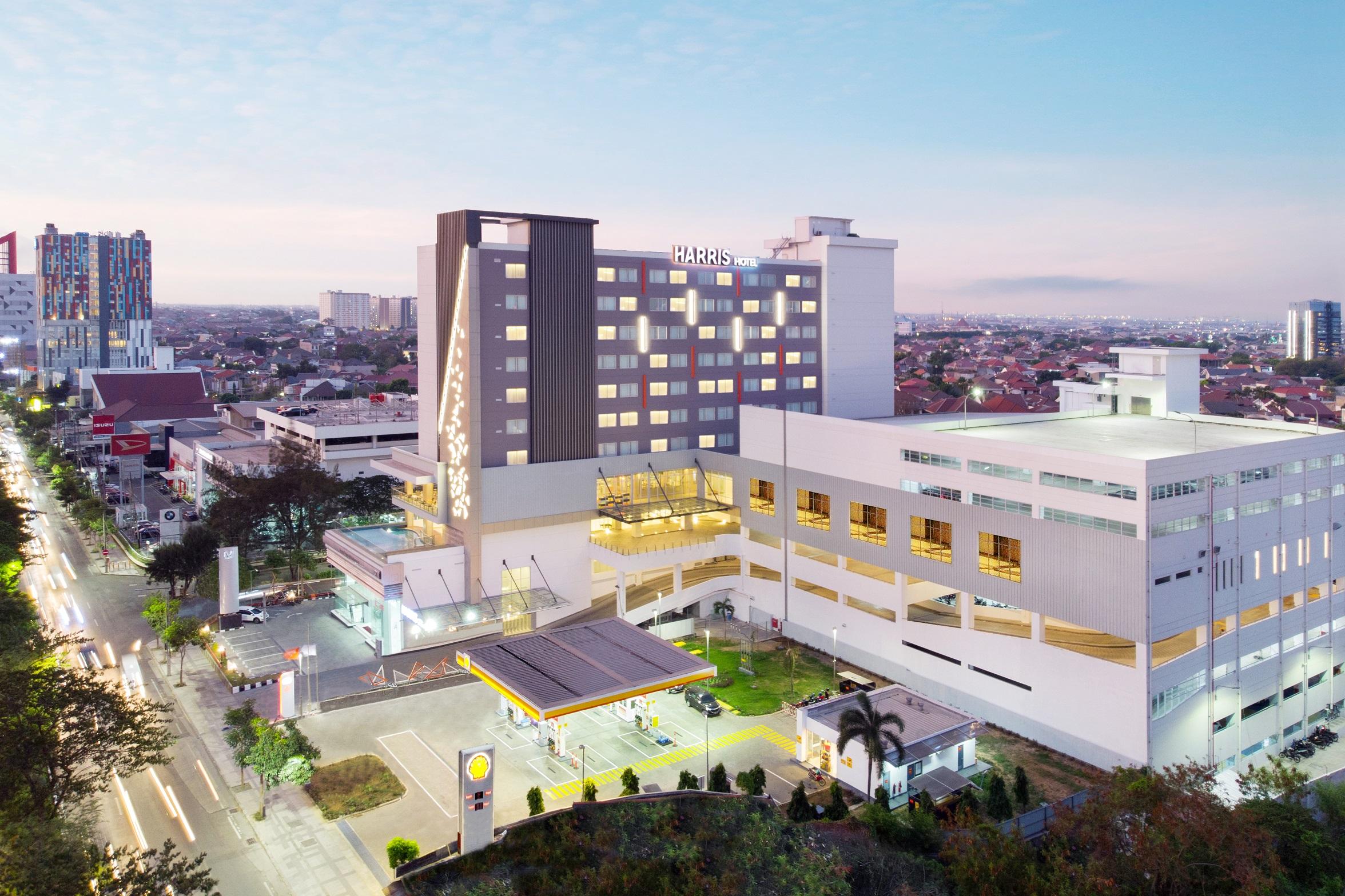 Harris Hotel & Conventions Bundaran Satelit Surabaya Buitenkant foto
