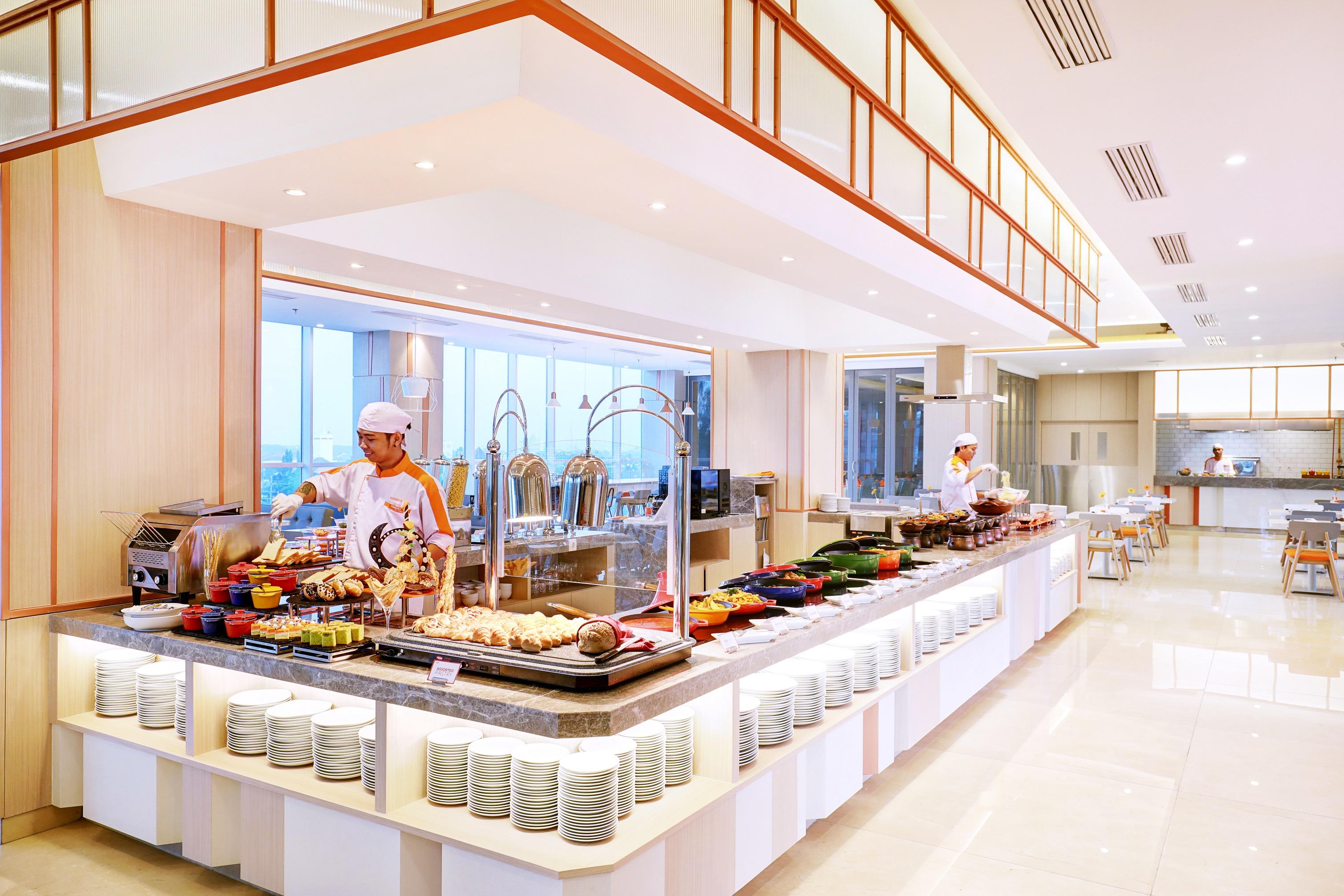 Harris Hotel & Conventions Bundaran Satelit Surabaya Buitenkant foto