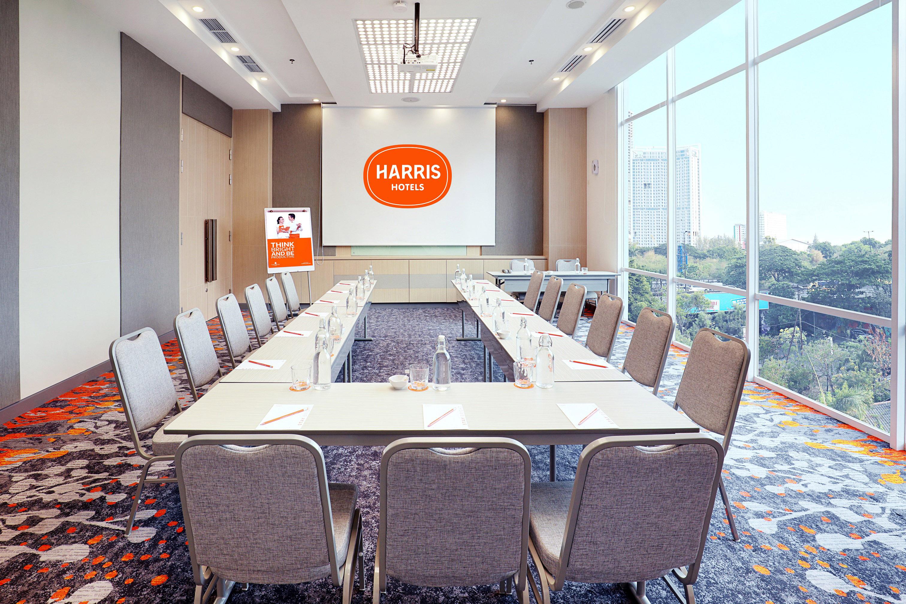 Harris Hotel & Conventions Bundaran Satelit Surabaya Buitenkant foto