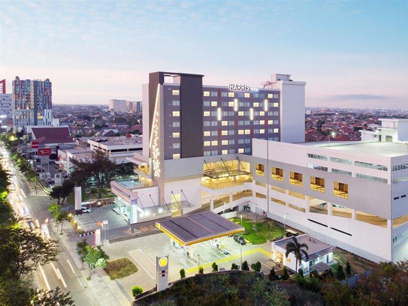 Harris Hotel & Conventions Bundaran Satelit Surabaya Buitenkant foto